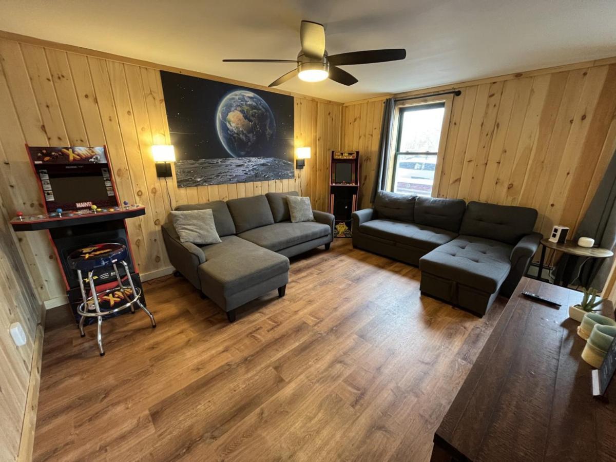 הנקוק 2 Bed Berkshire Getaway Minutes To Jiminy Peak Ski מראה חיצוני תמונה
