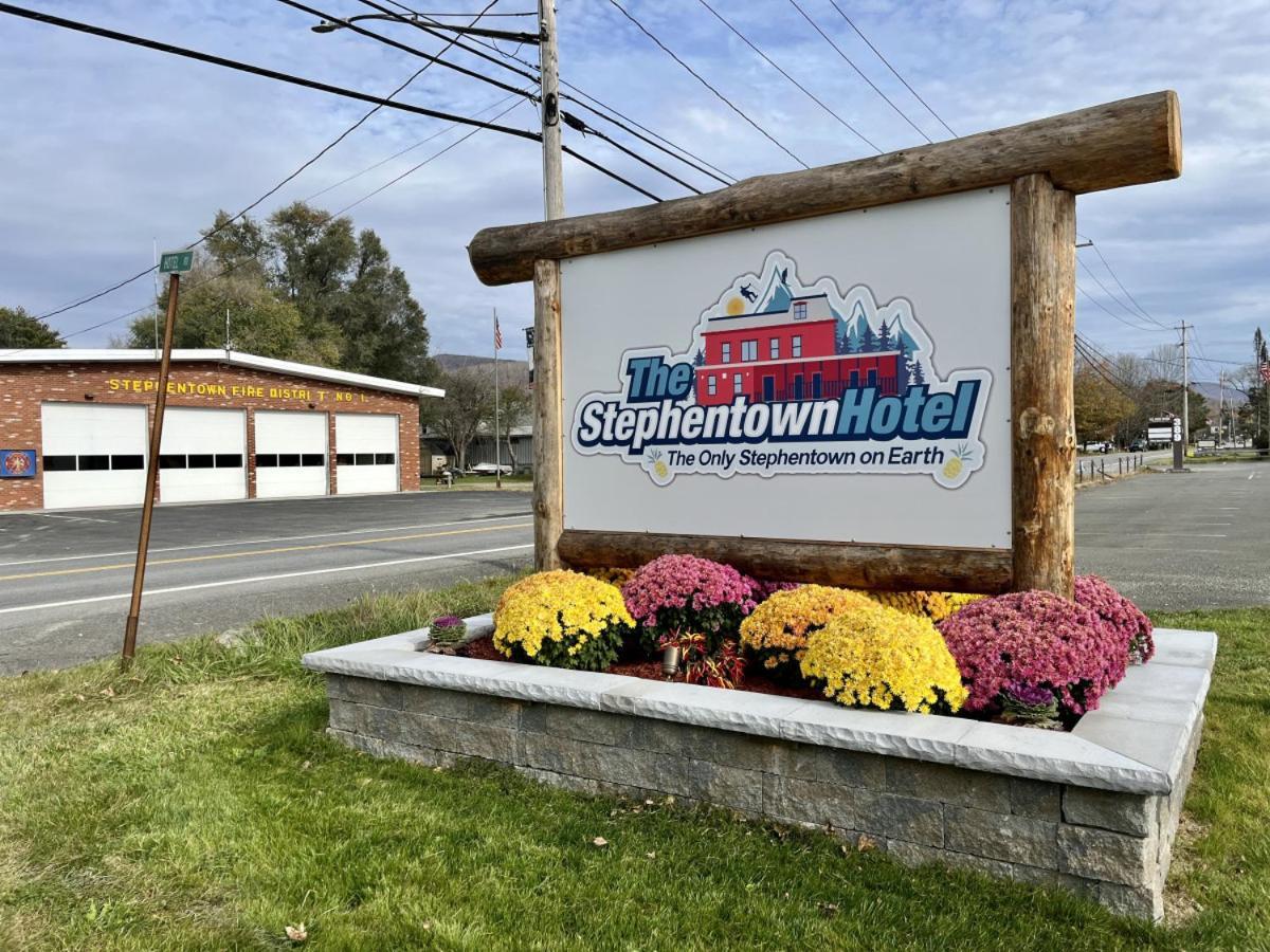 הנקוק 2 Bed Berkshire Getaway Minutes To Jiminy Peak Ski מראה חיצוני תמונה