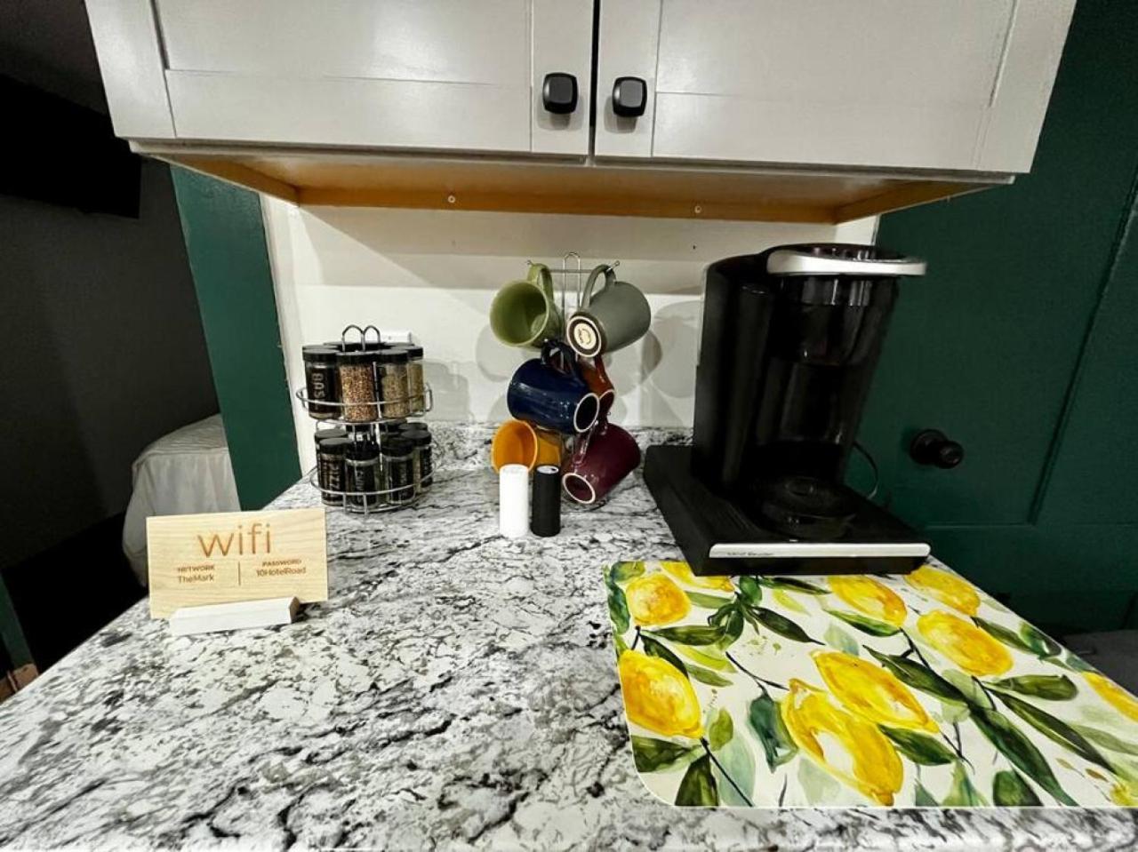 הנקוק 2 Bed Berkshire Getaway Minutes To Jiminy Peak Ski מראה חיצוני תמונה