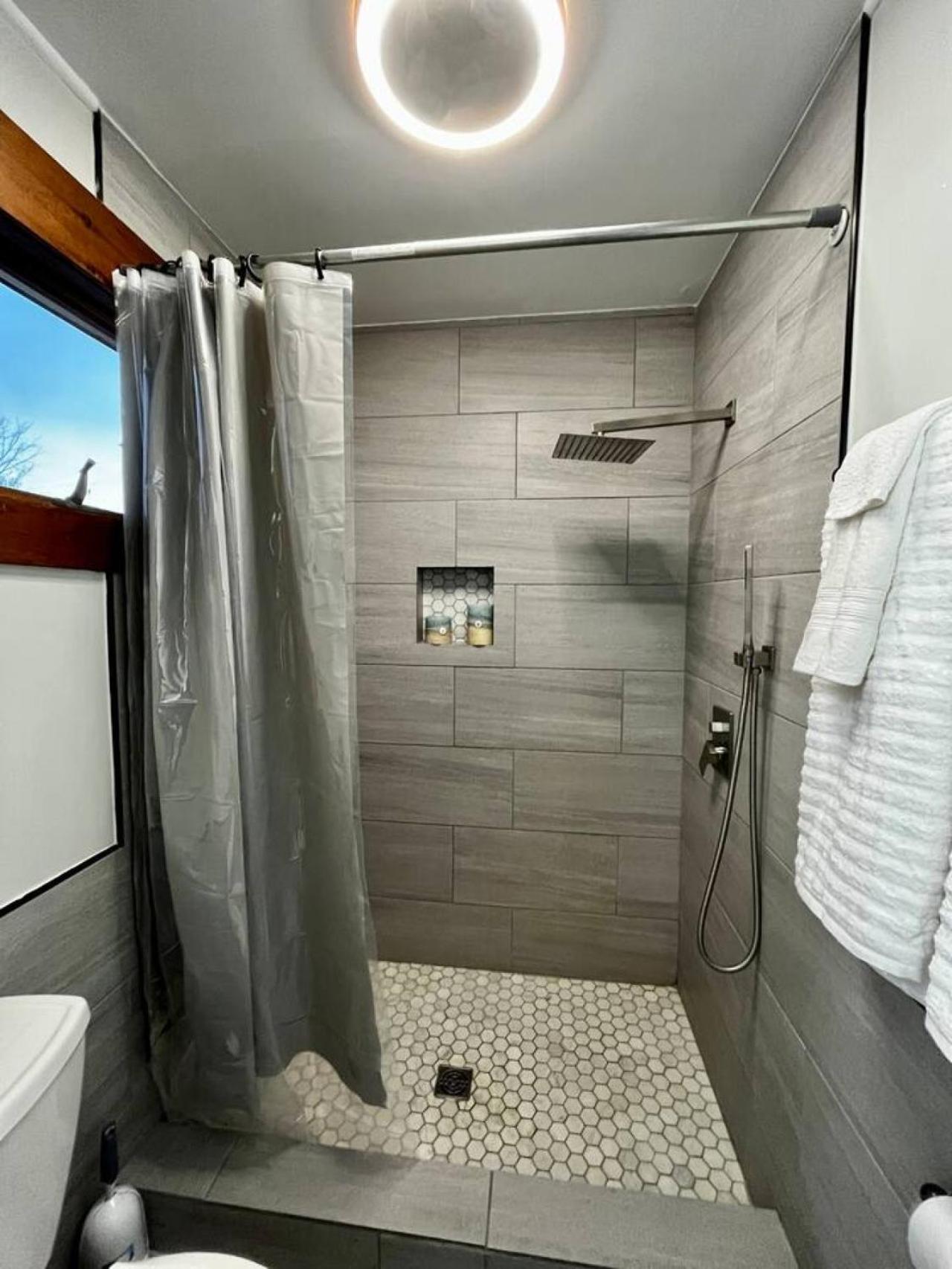 הנקוק 2 Bed Berkshire Getaway Minutes To Jiminy Peak Ski מראה חיצוני תמונה